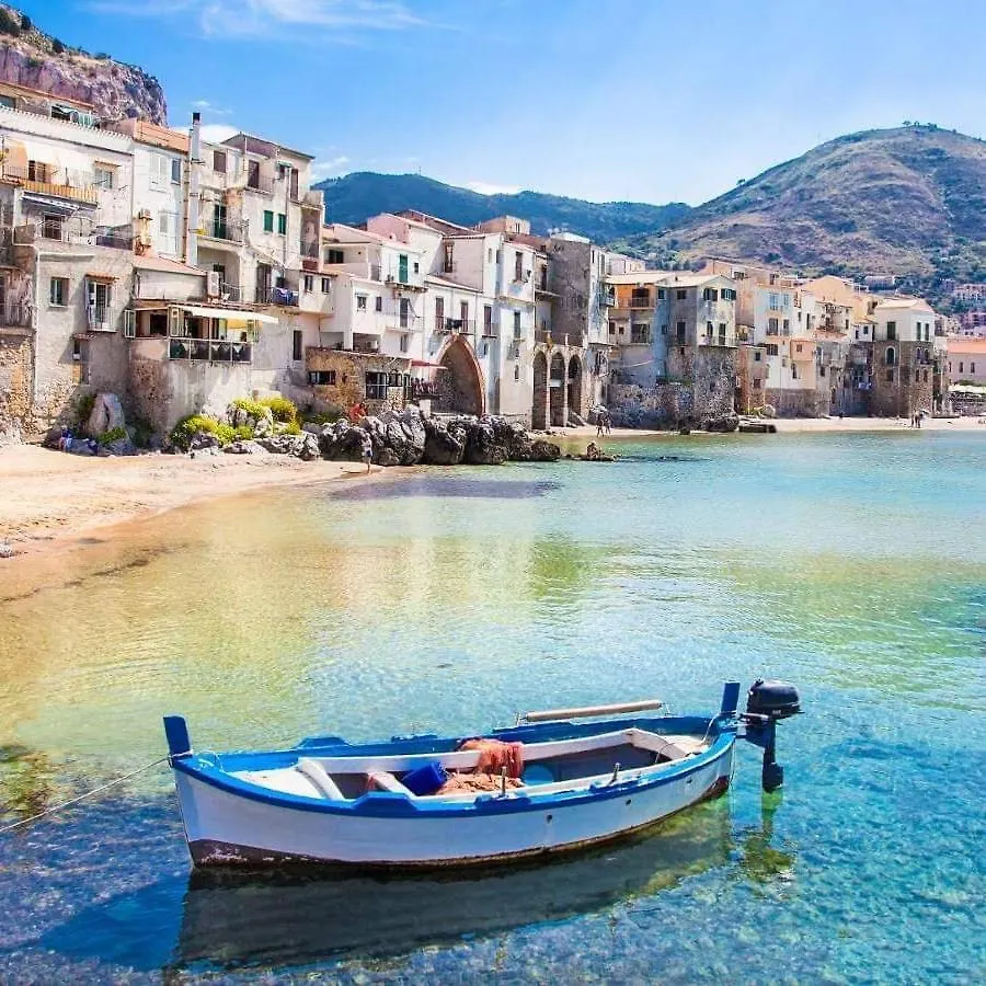 Fabiene Familyholidays Gelsomino Cefalù Italien