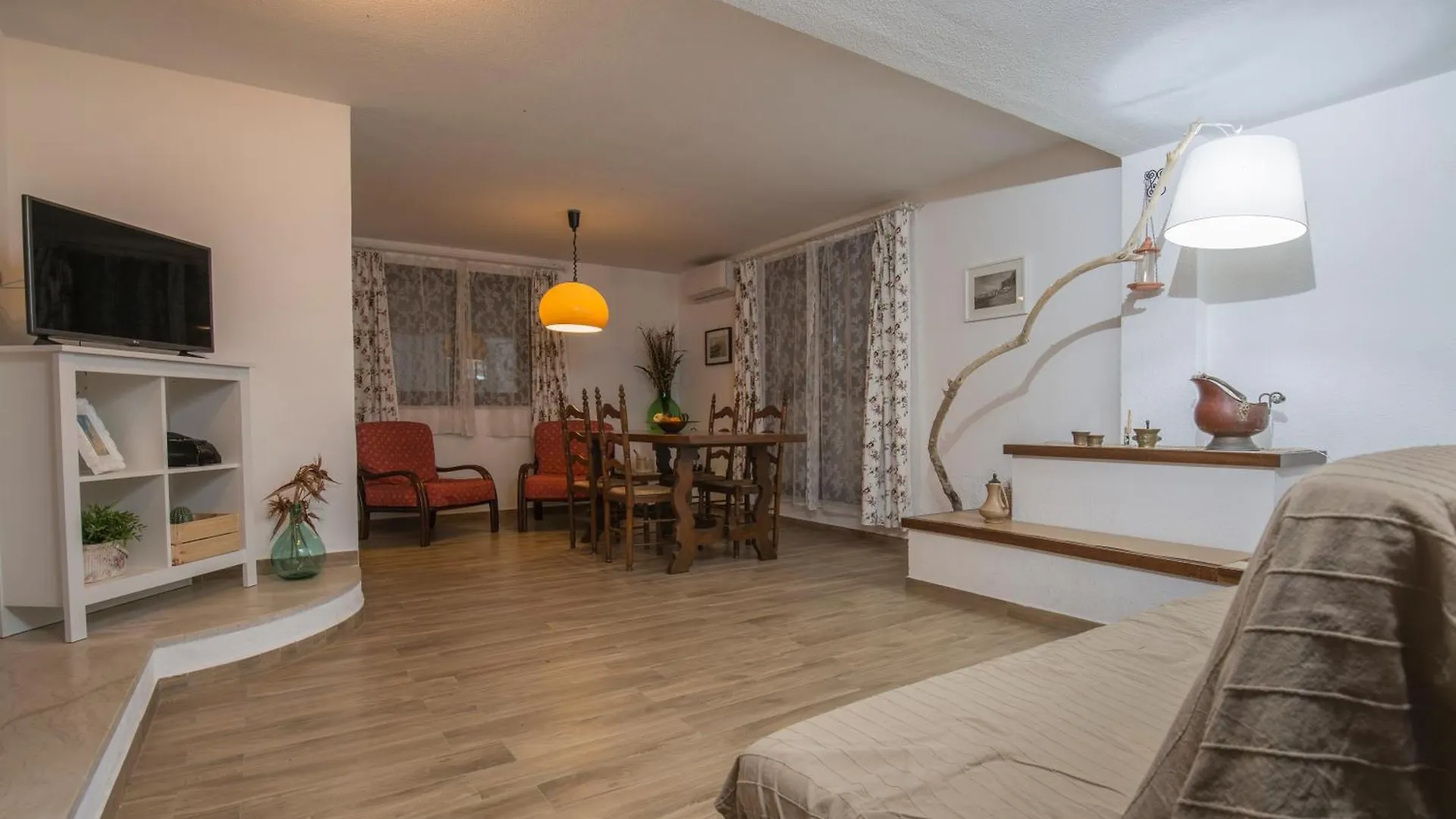 Fabiene Familyholidays Gelsomino Cefalù Italien
